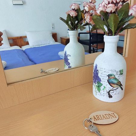 Ariadne Studios Myrties Dış mekan fotoğraf
